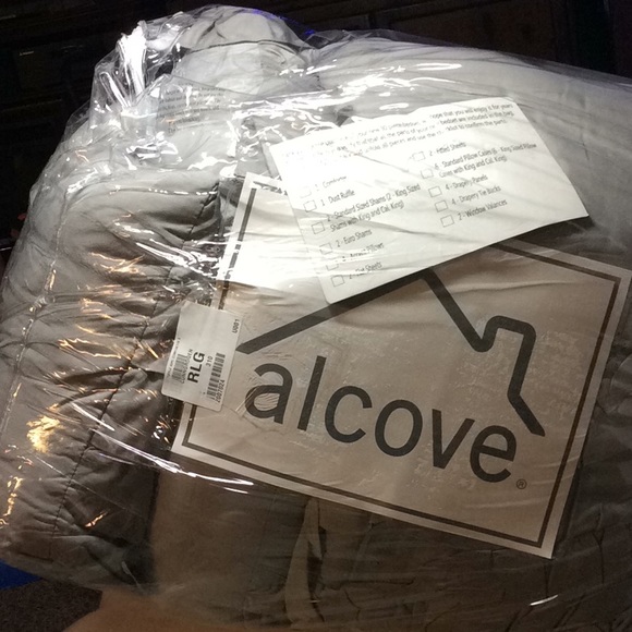 Alcove Bedding 30 Piece King Comforter Set Poshmark
